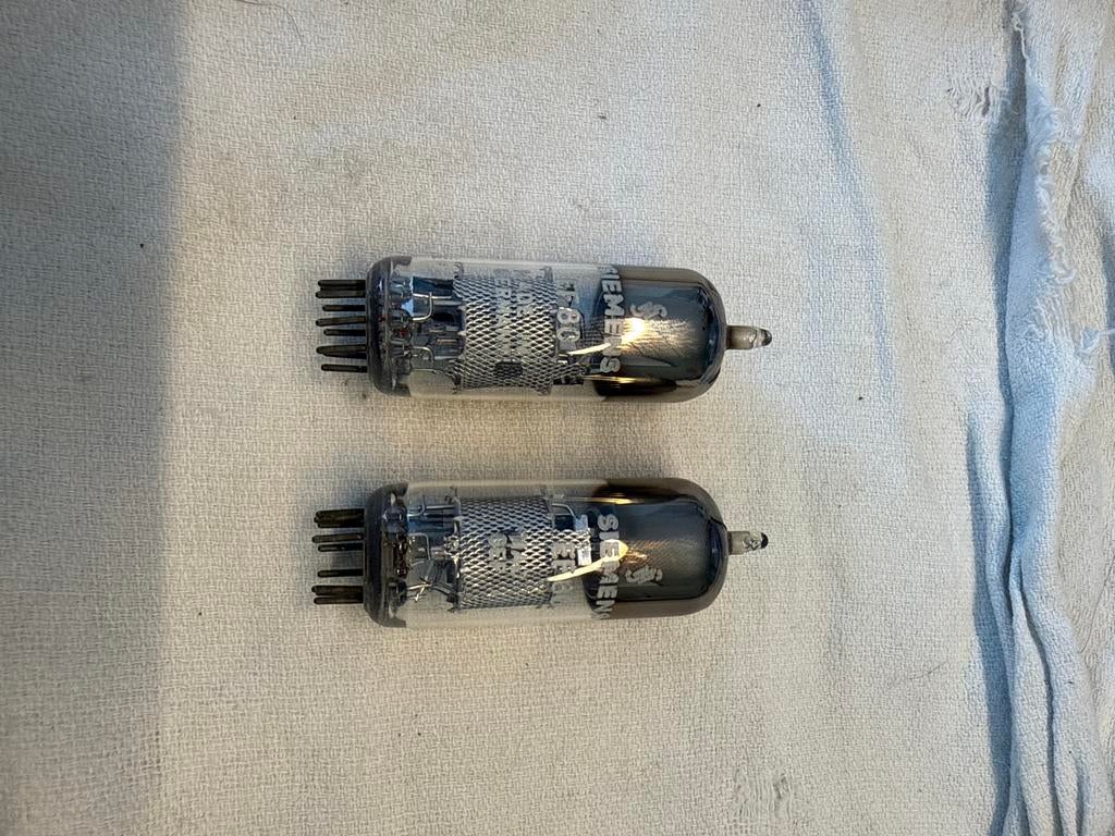 2x Siemens EF80 buizen, Ophalen of Verzenden