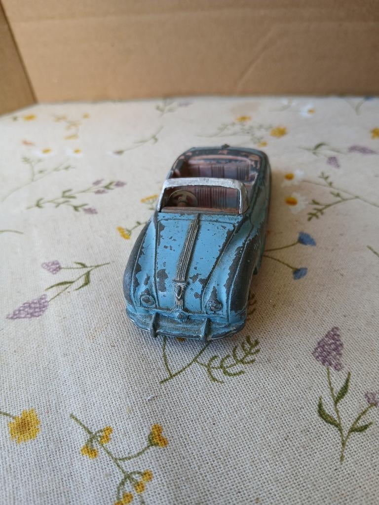 Austin Atlantic.  Dinky toys, opknapper, Hobby en Vrije tijd, Modelauto's | 1:43, Ophalen of Verzenden, Gebruikt, Auto, Dinky Toys