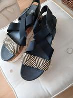 Oxmox sandalen met plateauzool, Ophalen of Verzenden