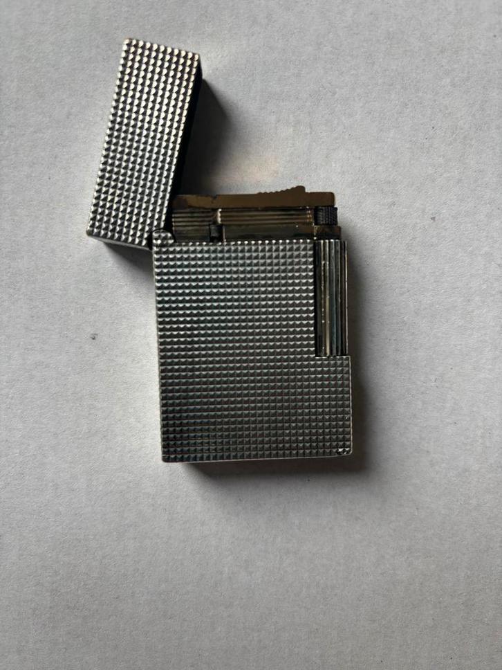 Vintage S.T. Dupont Diamond Head Ligne 2 Aansteker, Verzamelen, Rookartikelen, Aanstekers en Luciferdoosjes, Gebruikt, Aansteker