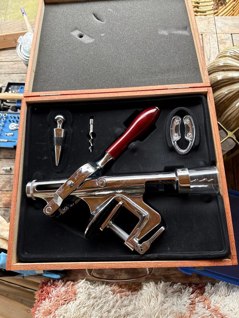 Professionele wijnopener met accessoires in kist, Ophalen of Verzenden, Nieuw
