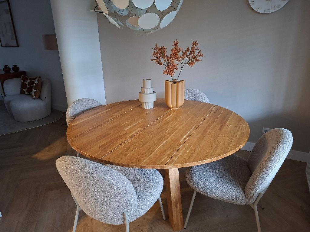 Ronde eikenhouten tafel, Ophalen, Zo goed als nieuw, Vijf personen of meer, 100 tot 150 cm