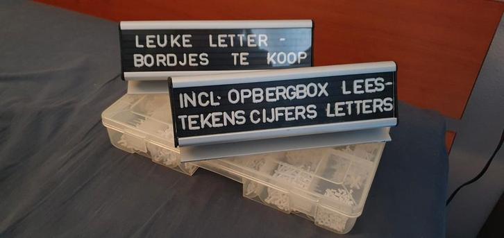 2 letterbordjes met opbergbox, Tickets en Kaartjes, Overige Tickets en Kaartjes, Eén persoon