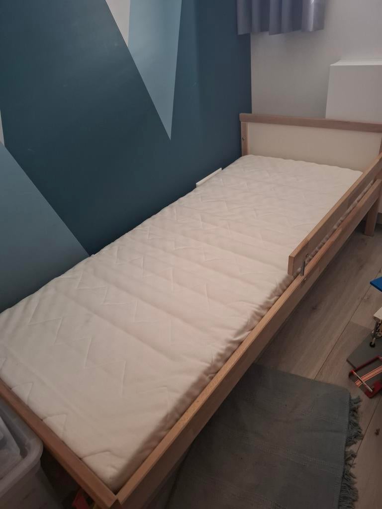 Peuterbed 70x160 cm, Kinderen en Baby's, Kinderkamer | Bedden, Ophalen, 70 tot 85 cm, 140 tot 160 cm, Zo goed als nieuw