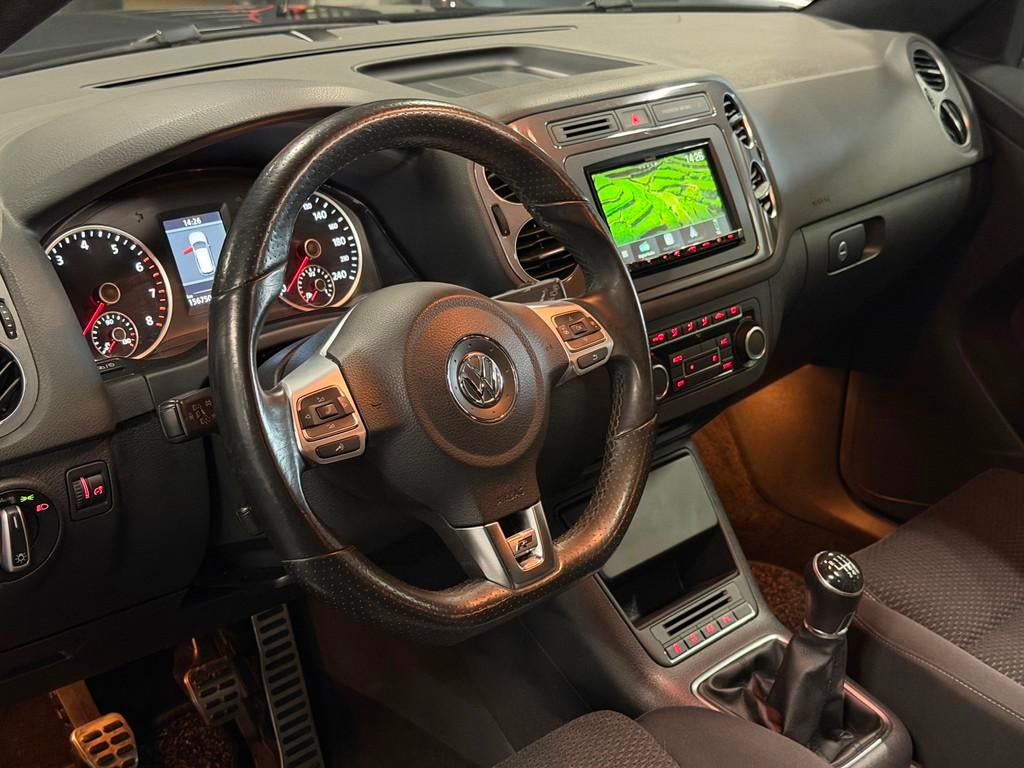 Volkswagen Tiguan 1.4 TSI Sport&Style 3x R-line Edition 1E-E, Auto's, Voorwielaandrijving, Euro 5, Gebruikt, 4 cilinders