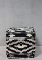 Stoere Kelim Poef Oosterse Stoel Retro Unieke Vierkante Kruk, Minder dan 50 cm, Uniek Oosters Sober Stoer Bohemian Vintage Landelijk Kleurrijk