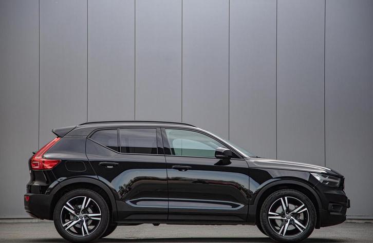 Volvo XC40 1.5 T5 Recharge R-Design Business Pro|Trekhaak|, Auto's, Volvo, Bedrijf, XC40, ABS, Achteruitrijcamera, Adaptive Cruise Control