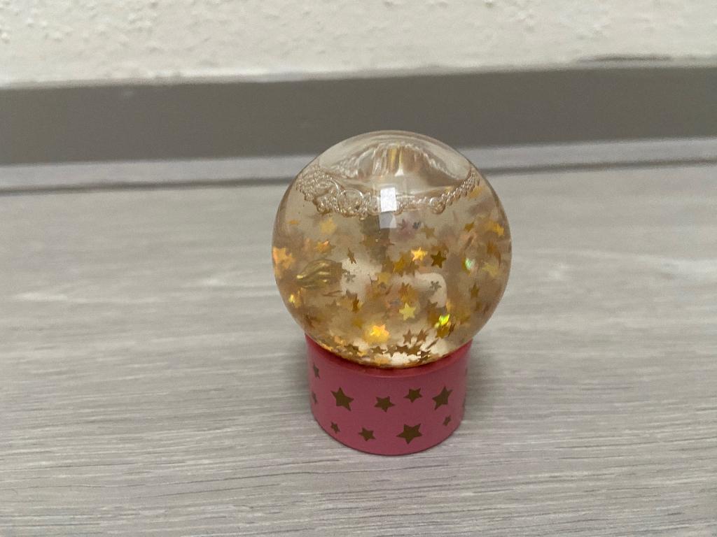 Djeco Sneeuwbol met eenhoorn en sterretjes, Ophalen of Verzenden, Zo goed als nieuw, Overige typen