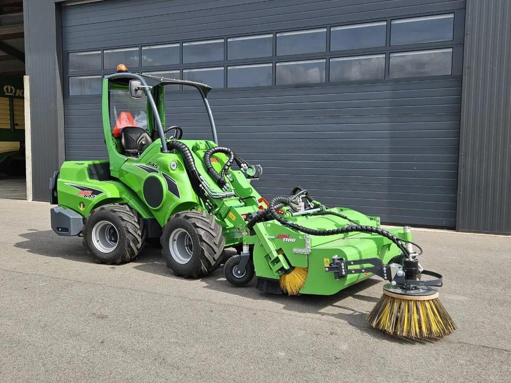 Avant 645i Rental mini-shovel (bj 2025), Wiellader of Shovel