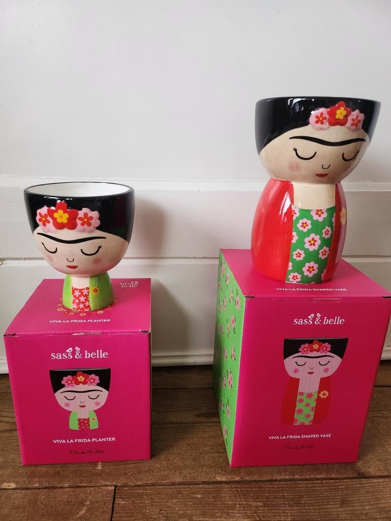 Sass & Belle Frida Kahlo Bloempot en Vaas Set, Huis en Inrichting, Woonaccessoires | Vazen, Ophalen, Overige kleuren, Aardewerk of Porselein