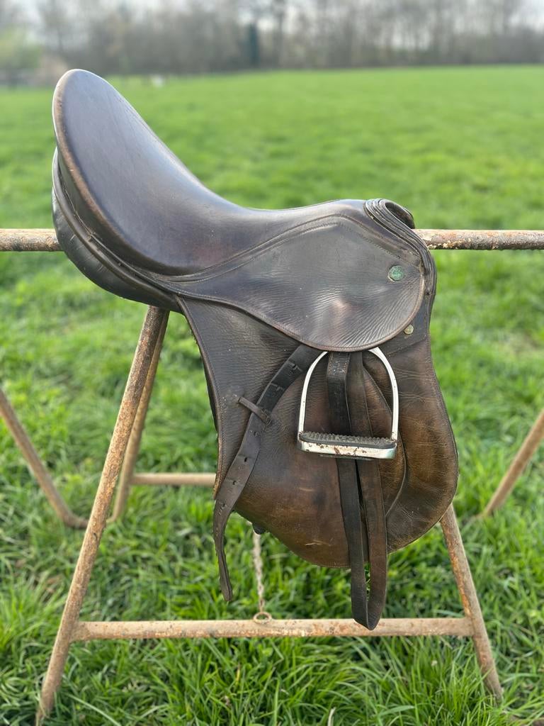 Allround zadel van Kieffer, Dieren en Toebehoren, Paarden en Pony's | Zadels, Ophalen, Gebruikt, Dressuur