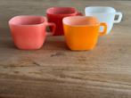 4 Opale France Kopjes / Kommen / Mokken Vintage, Overige materialen, Ophalen of Verzenden, Zo goed als nieuw, Overige stijlen