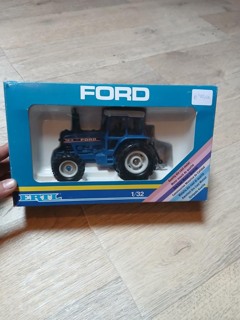 Ertl Ford TW-5 tractor model 1/32, ERTL, ., Tractor of Landbouw, Nieuw
