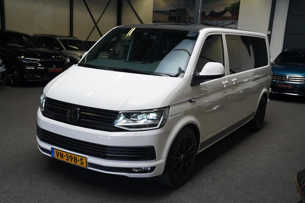 Volkswagen Transporter 2.0 TDI L2H1 DC HighLine | Xenon/LED, Auto's, Euro 5, Zwart, 4 cilinders, Volkswagen