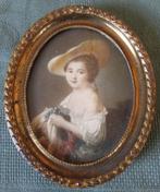 Nr H219: Ovaal koperen portretlijstje, Ophalen of Verzenden