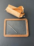 Oud leitje met doosje griffels, Antiek en Kunst, Ophalen of Verzenden