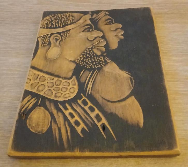 Vintage houten paneel met Afrikaanse figuren, Antiek en Kunst, Kunst | Niet-Westerse kunst, Ophalen of Verzenden