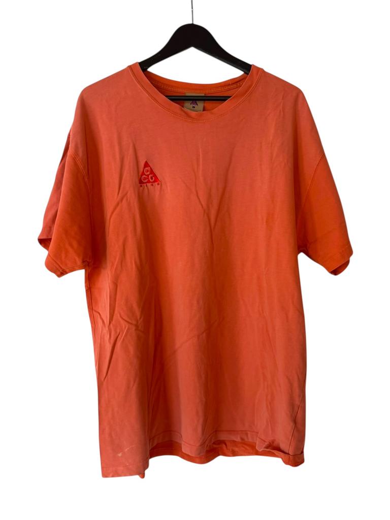 Nike ACG T-Shirt – Maat L (valt oversized), Ophalen of Verzenden, Zo goed als nieuw, Maat 52/54 (L), Oranje
