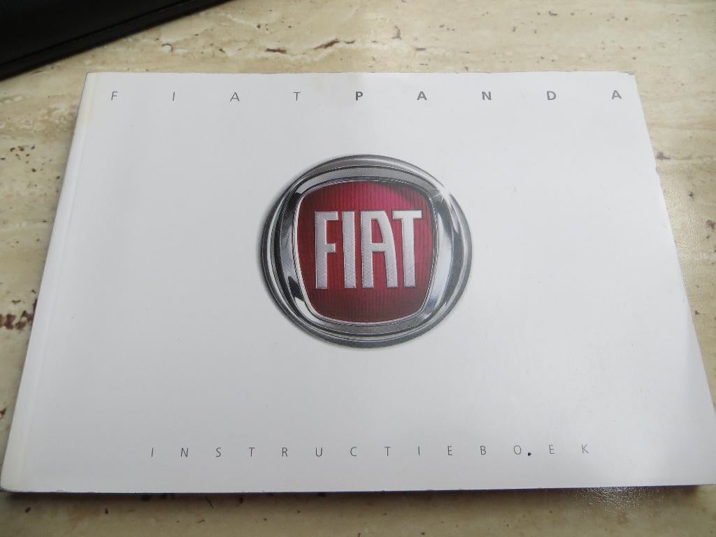 Instructieboek Fiat Panda 2011 252 blz, zeer mooi!, Ophalen of Verzenden