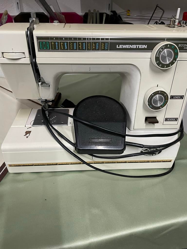 Naaimachine, Ophalen, Gebruikt, Naaimachine, Lewenstein