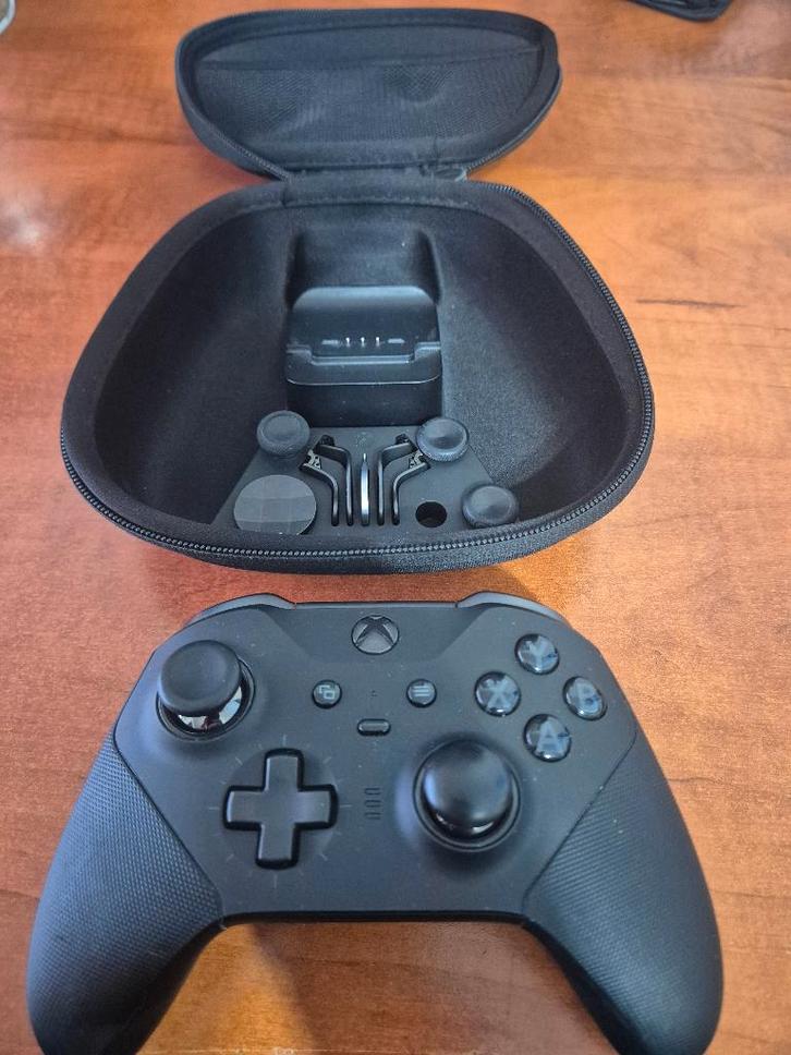 Xbox elite serie 2 controller, Spelcomputers en Games, Spelcomputers | Xbox | Accessoires, Gebruikt, Xbox One, Xbox Series X, Xbox Series S