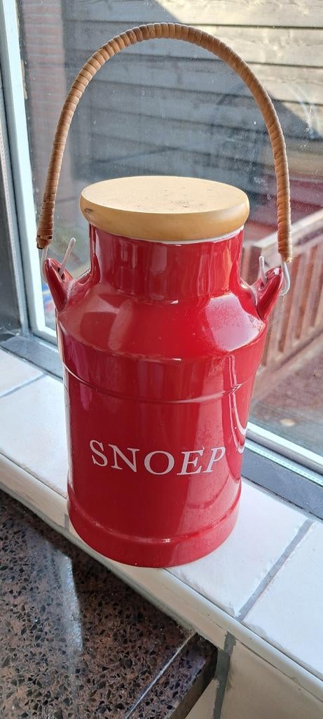 Snoeppot rood, Ophalen of Verzenden, Overige materialen, Pot, Bus of Blik