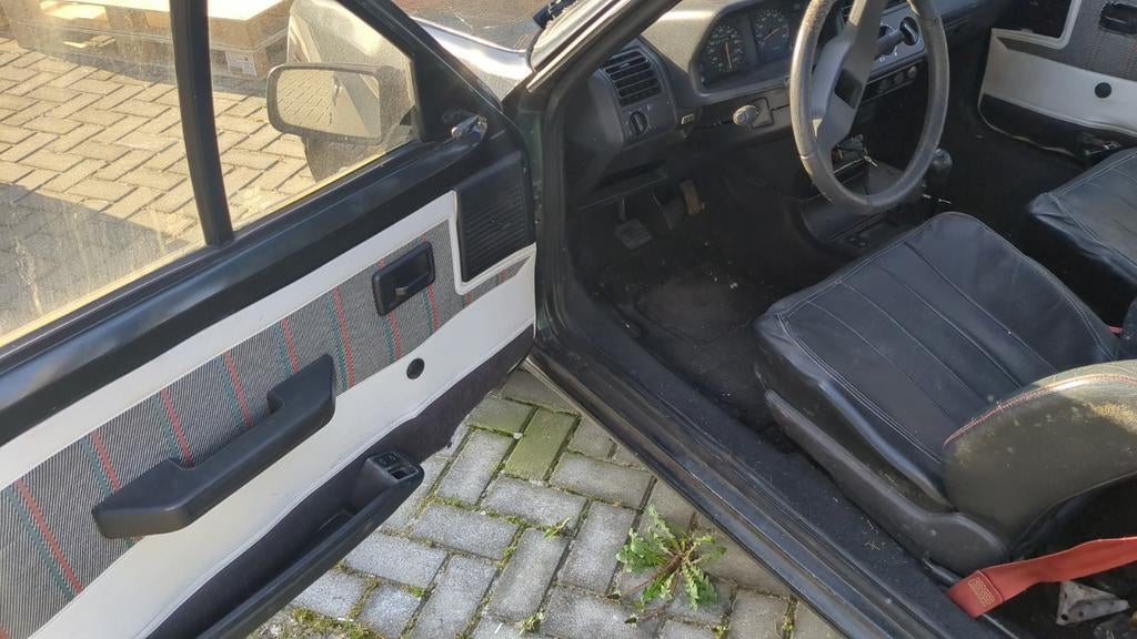 Peugeot 205 1.4 Cabriolet Roland Garros U9 1991 Groen, Voorwielaandrijving, 1360 cc, 31 €/maand, 4 cilinders