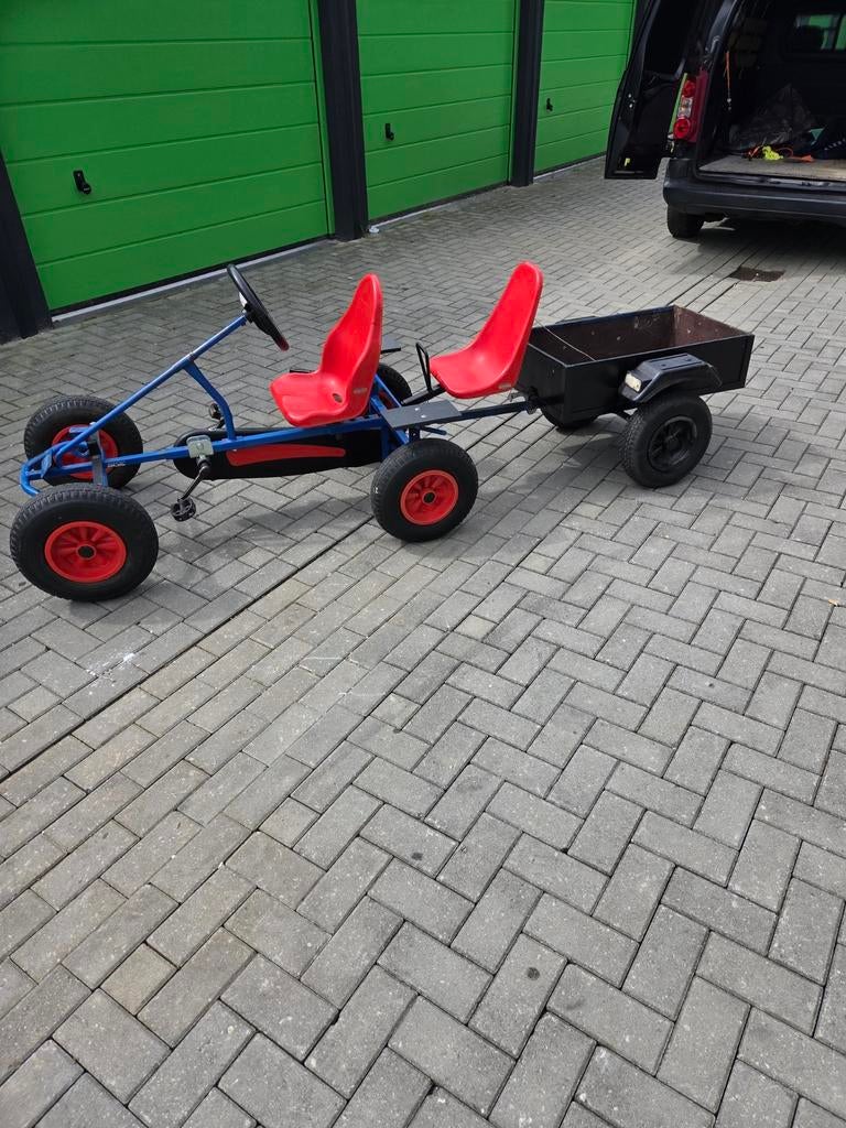 Berg skelter met duozit en aanhanger, Ophalen