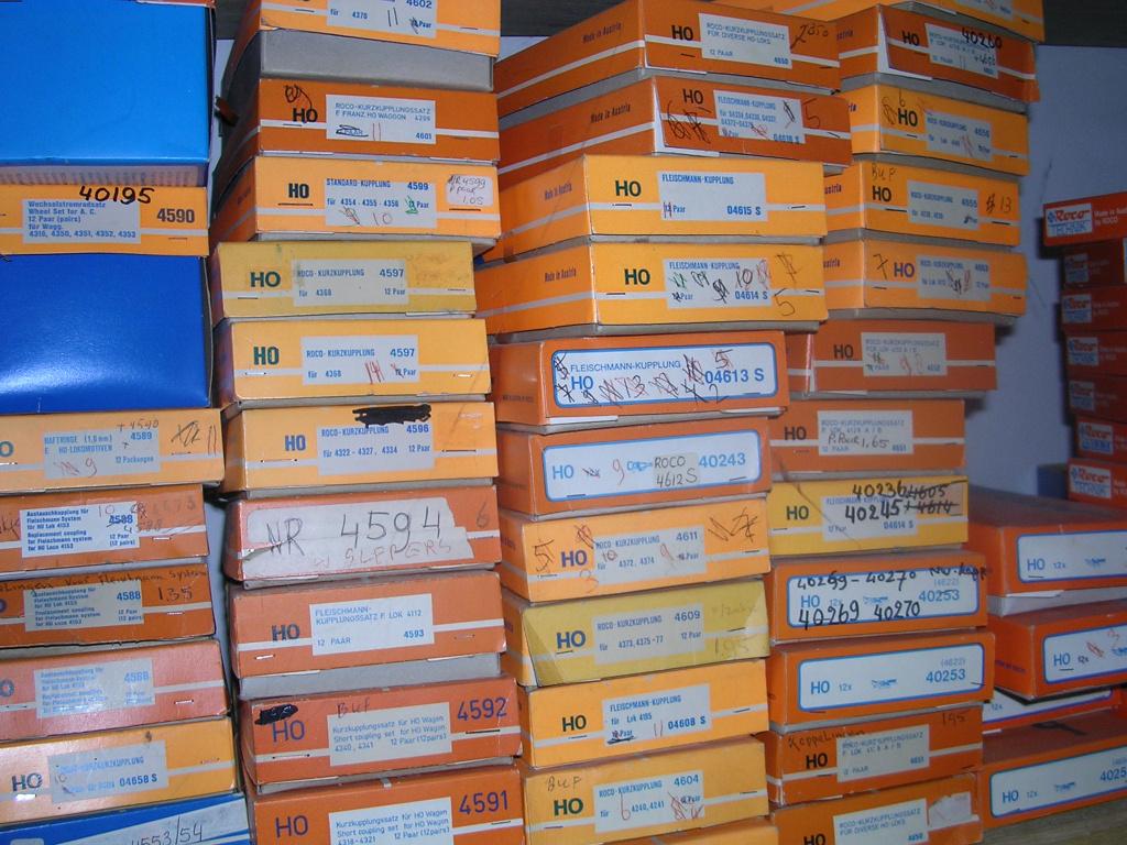 kortkoppeling van roco HO SPOOR VAN AF 2 EURO VOOR EEN, Gelijkstroom of Wisselstroom, Ophalen of Verzenden, Roco, Nieuw