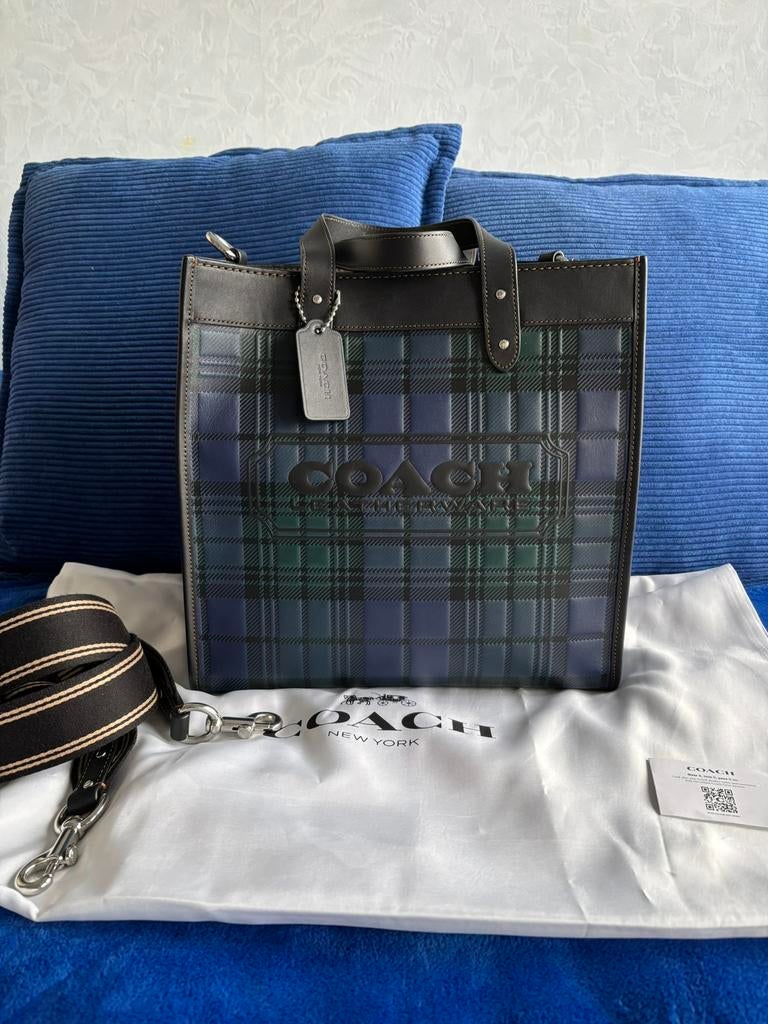 Coach field totd, Ophalen of Verzenden, Zo goed als nieuw