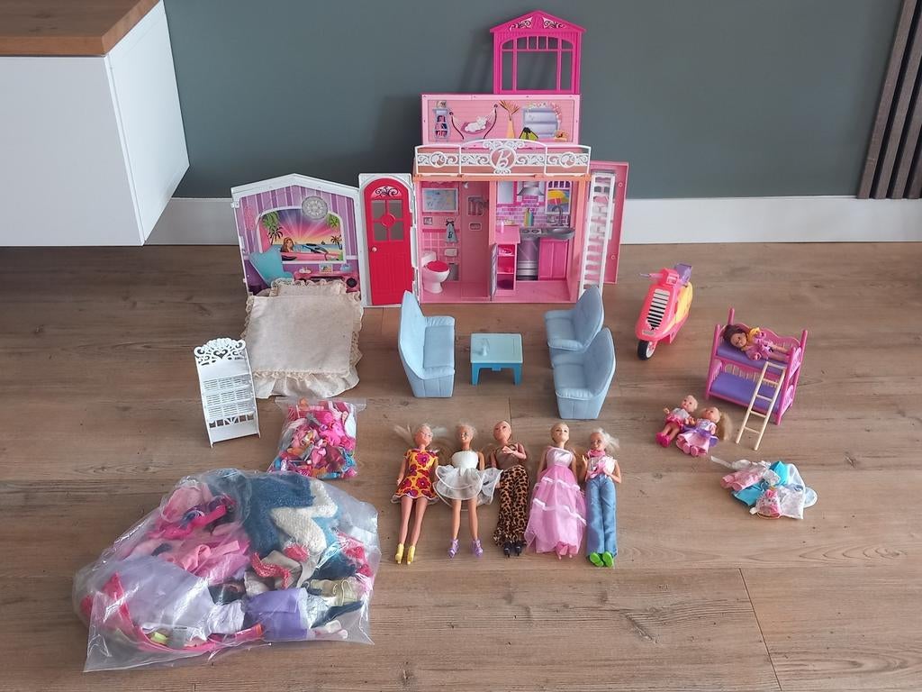 Grote partij Barbie spullen, Ophalen of Verzenden, Gebruikt, Barbie