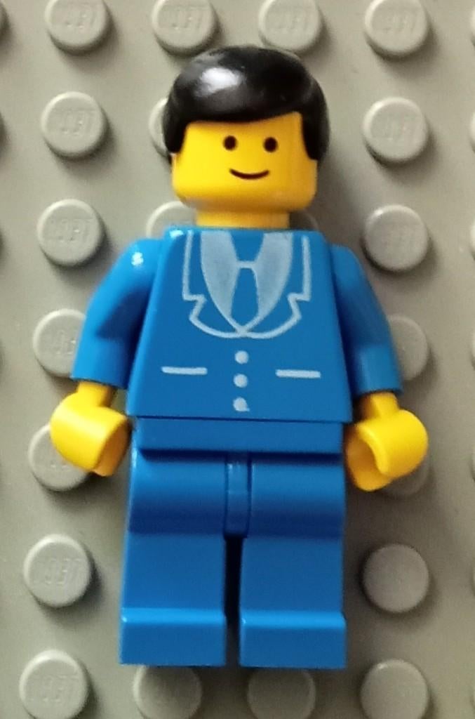 trn027 (1) Suit with 3 Buttons Blue - Blue Legs, Black M, Kinderen en Baby's, Speelgoed | Duplo en Lego, Gebruikt, Ophalen of Verzenden