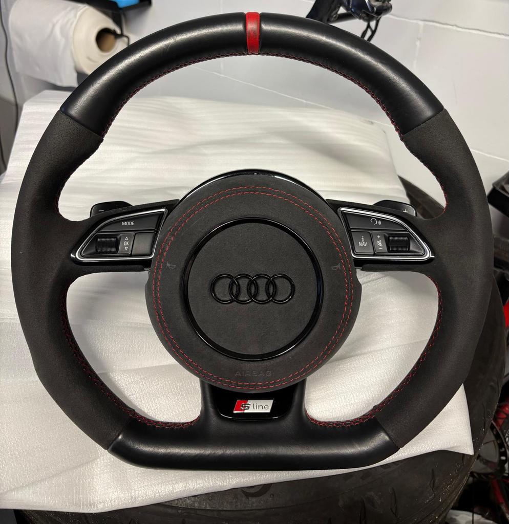 Audi S-Line Sportstuur | Afgevlakt | Alcantara Leder | A3 8P, Auto-onderdelen, Besturing, Ophalen of Verzenden, Gebruikt, Audi