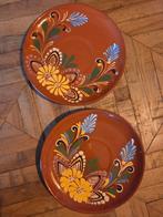 Hongaars boerenbont 2 borden, Ophalen of Verzenden, Zo goed als nieuw, Bord(en), Aardewerk