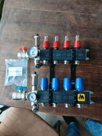 Vloerverwarming verdeler - Nieuwstaat, Doe-het-zelf en Verbouw, Verwarming en Radiatoren, Ophalen of Verzenden, Zo goed als nieuw