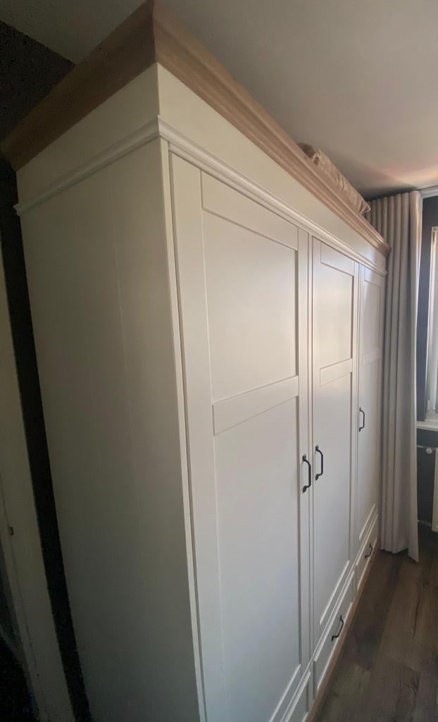 Kast Kidsmill Savigno wit met hout, 200 cm of meer, 150 tot 200 cm, Zo goed als nieuw, 50 tot 75 cm