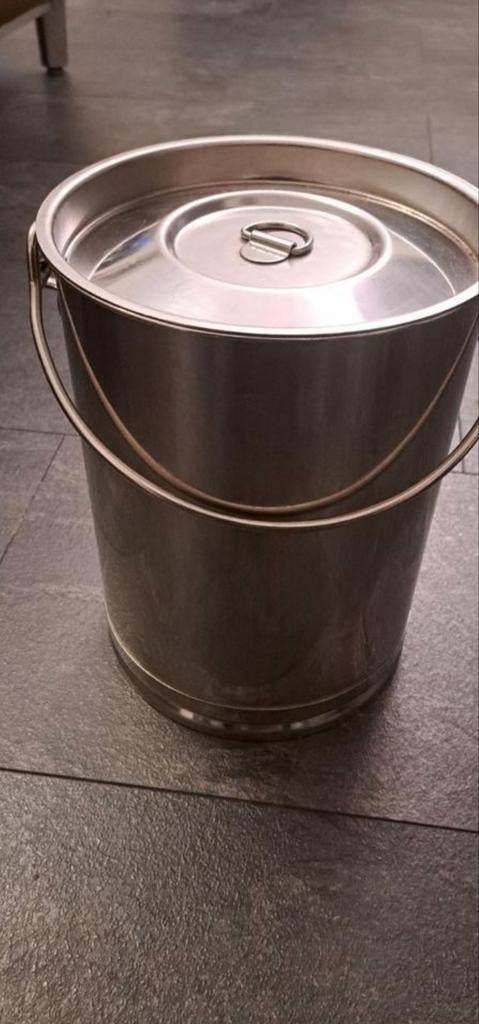 Amsta RVS Gamel met Deksel 5L (Voedselemmer), Ophalen of Verzenden, Gebruikt