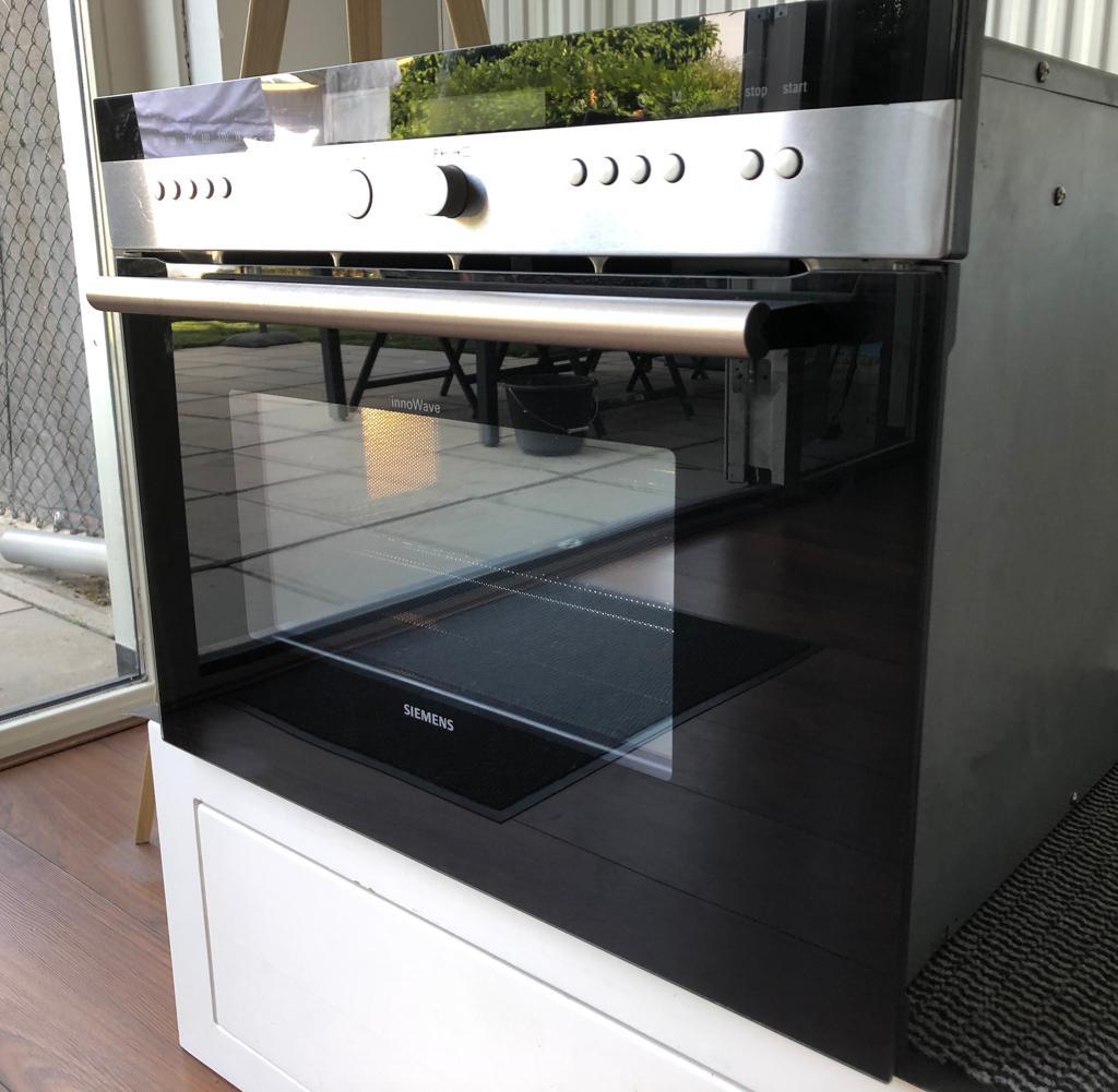 SIEMENS COMBI MAGNETRON OVRN EN GRILL, Witgoed en Apparatuur, Magnetrons, Zo goed als nieuw, Inbouw, Grill, Ophalen