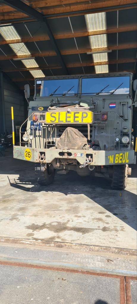 Diverse oud Legervoertuigen ex KL jaren 60, Bedrijf, Te koop