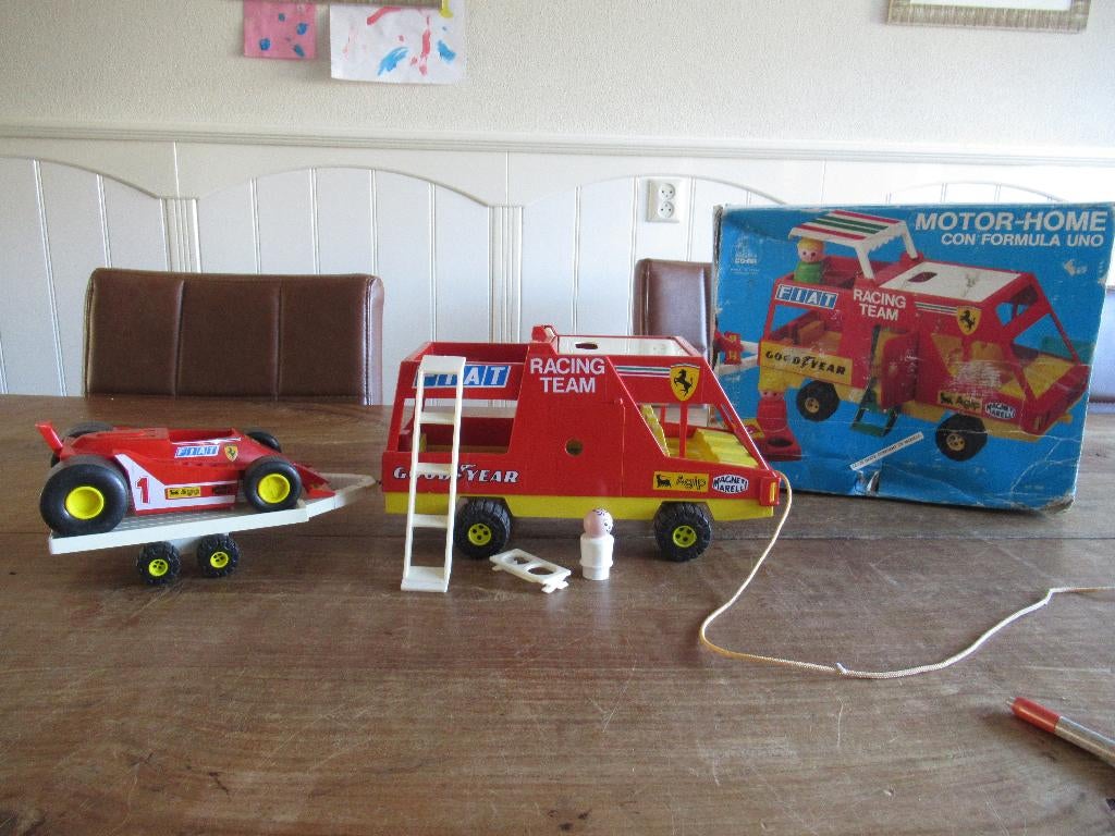 Vintage CO-MA Motor home Camper Con Formulo one Formule 1, Ophalen of Verzenden