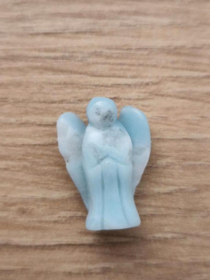 Edelstenen engelttje 2cm amazoniet, Verzamelen, Mineralen en Fossielen, Mineraal, Ophalen of Verzenden