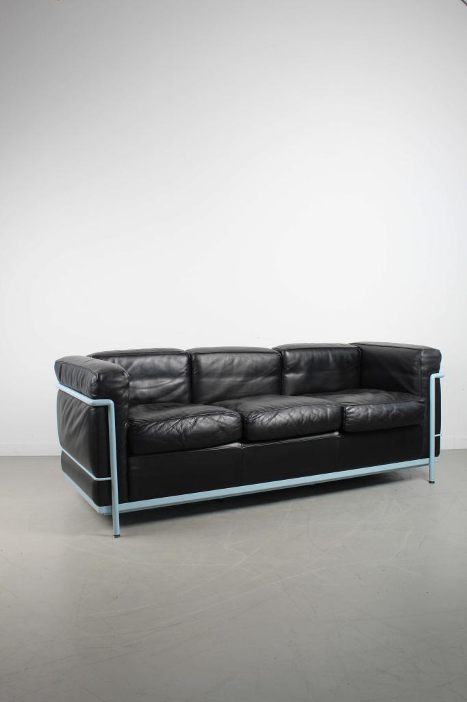 Cassina Le Corbusier bank LC2 3-zits Zwart leer – Grijs, Niet ingevuld, Minder dan 75 cm, 150 tot 200 cm, Niet ingevuld