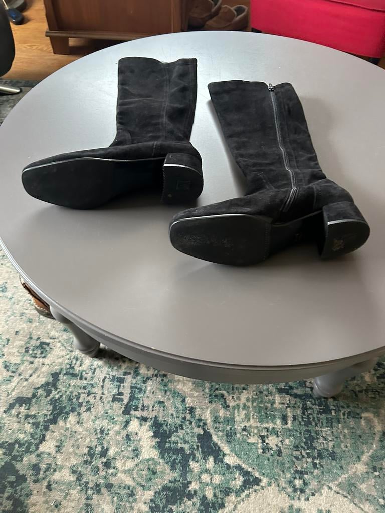 Suede laarzen, Kleding | Dames, Schoenen, Hoge laarzen, Zwart, Nieuw, Ophalen of Verzenden