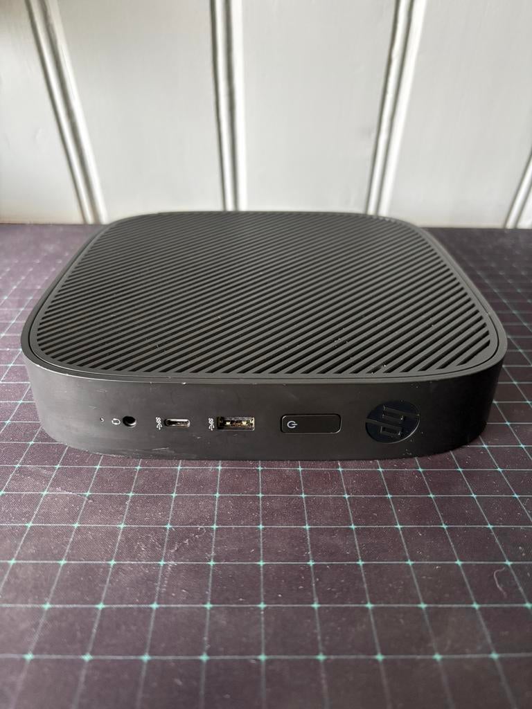 HP T530 Thin Client 8GB DDR4 Mediabox Windows, Computers en Software, Barebones, Zo goed als nieuw, Ophalen