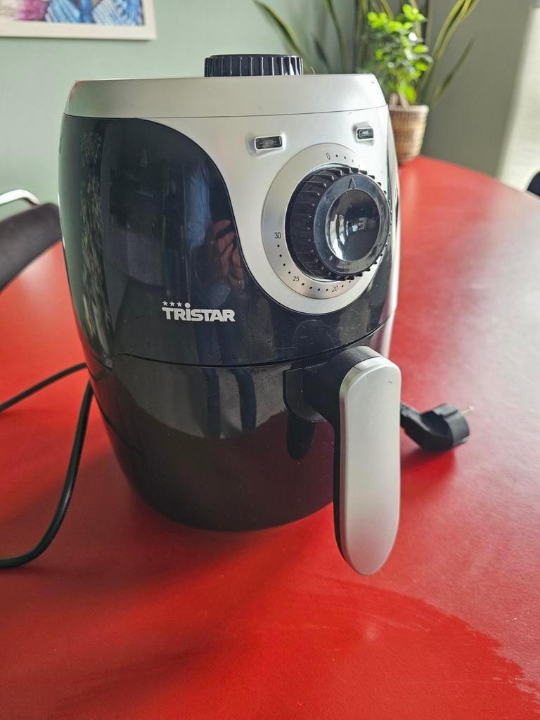 Tristar Airfryer - Compact en Gebruiksvriendelijk, Ophalen, Gebruikt, Airfryer, Minder dan 750 gram