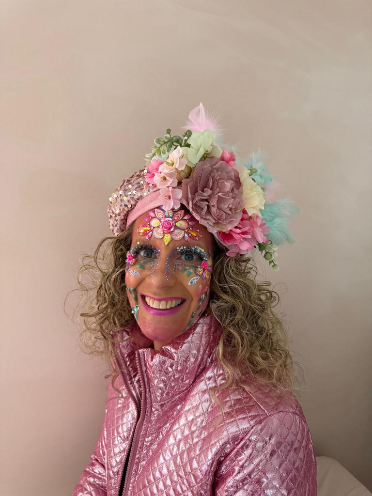 Roze pailetten baret met bloemen, Ophalen of Verzenden, Nieuw, One size fits all, Pet