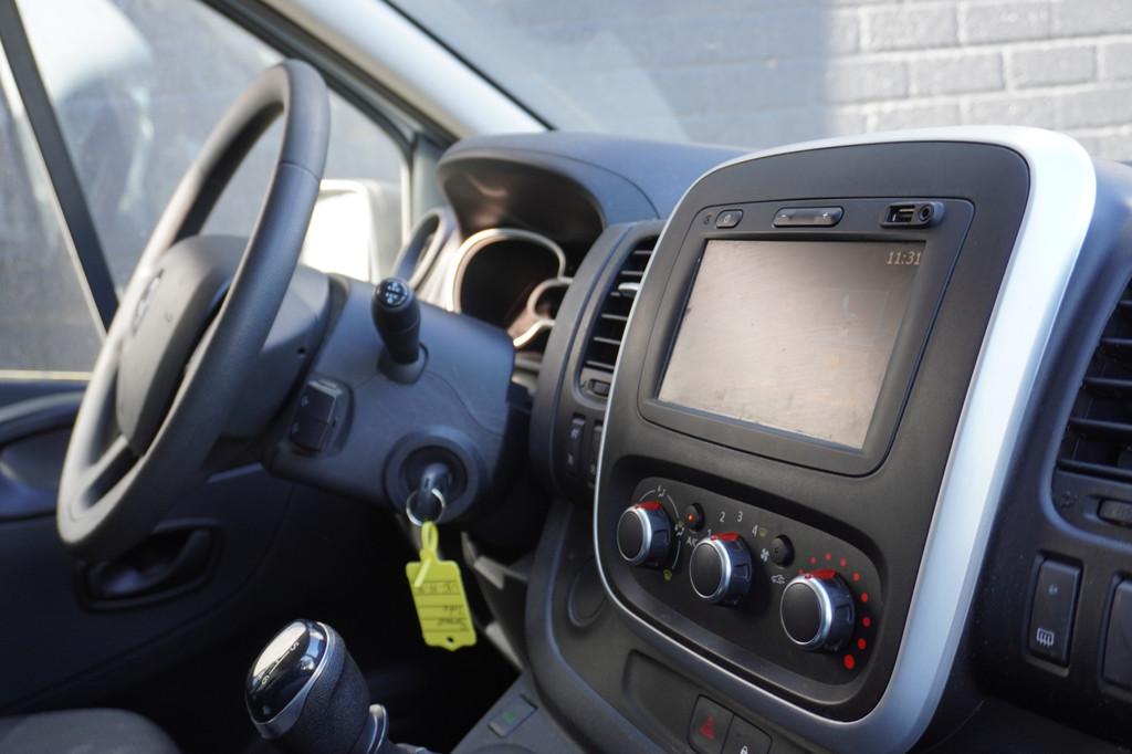 Renault Trafic 2.0 dCi 120PK EURO 6 - Airco - Cruise - Trekh, Voorwielaandrijving, Gebruikt, 4 cilinders, Renault