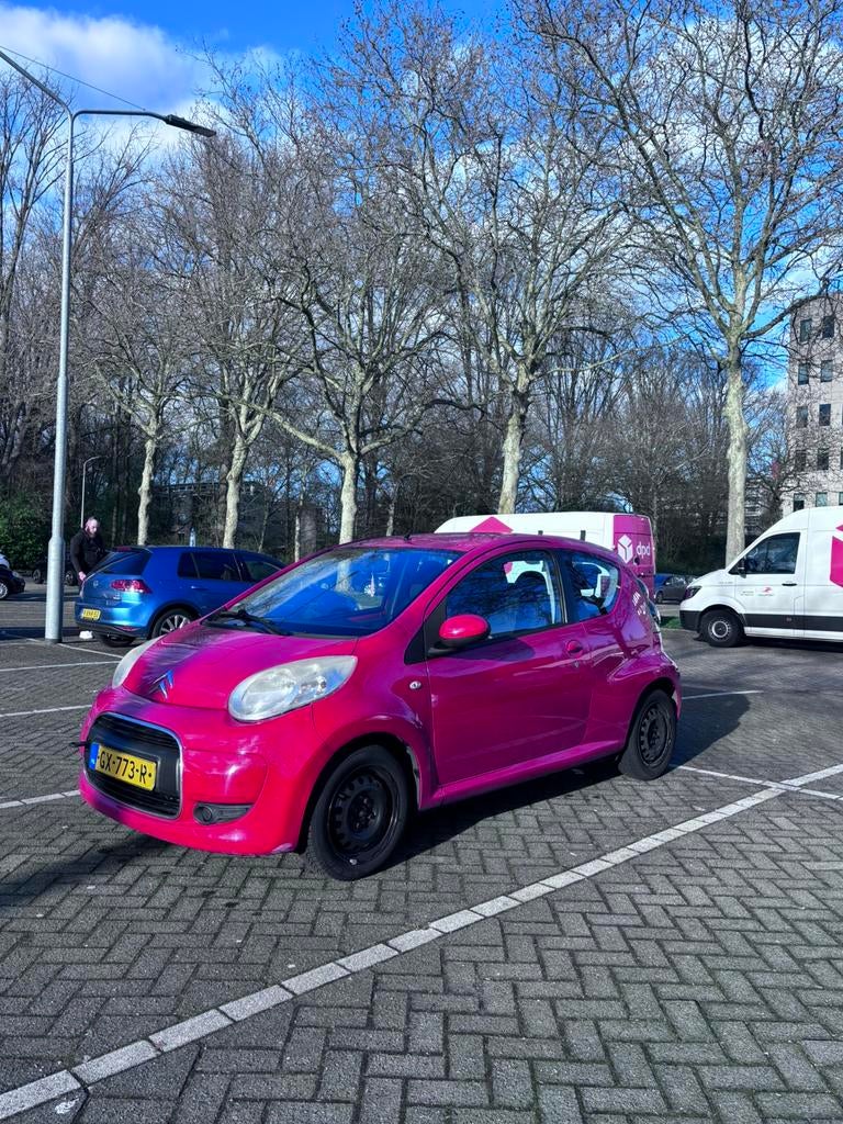 Citroën C1 1.0 3-DRS 2011 Rood, Auto's, Citroën, Voorwielaandrijving, 4 stoelen, C1, 68 pk