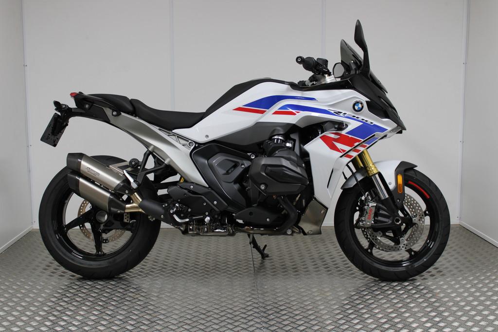 BMW R 1300 RS Light white Performance - Akrapovic BTW Voertu, Motoren, Motoren | BMW, Bedrijf, Overig, meer dan 35 kW, ABS, Cruise Control