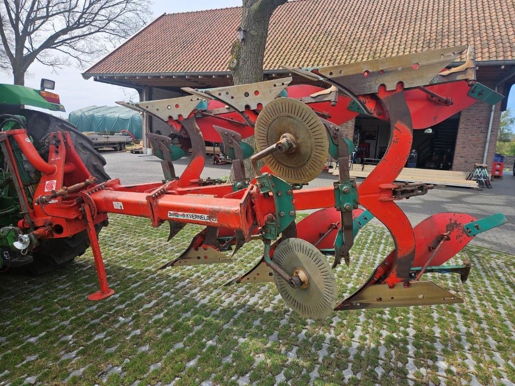Kverneland 3 schaar Wentelploeg, Zakelijke goederen, Agrarisch | Werktuigen, Ophalen, Akkerbouw, Grondbewerking
